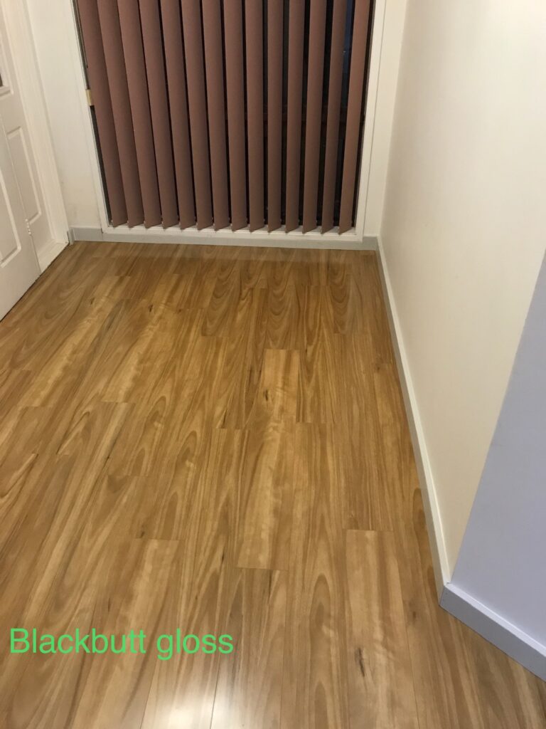 laminate flooring (14)